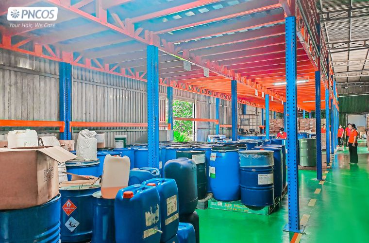 Kho nguyên vật liệu PNCOS sắp xếp theo chuẩn ISO