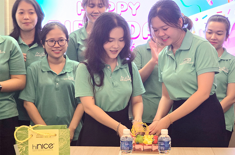 Tiệc sinh nhật tại PNCOS